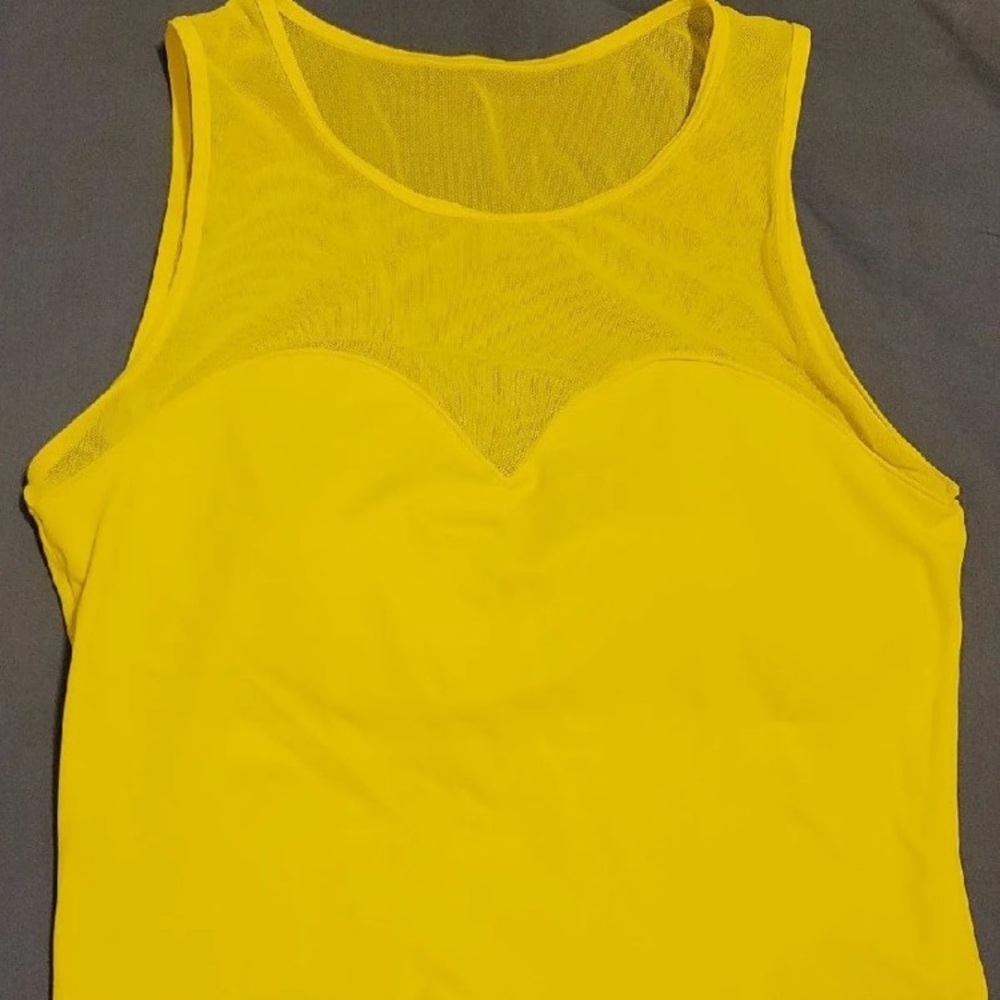 KJ yellow netted SH top
